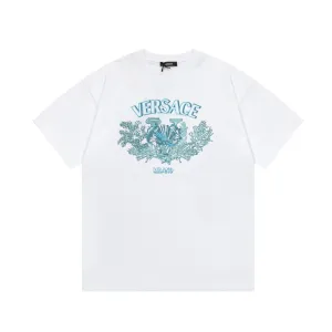 【VERSACE  公式旗艦店】ヴェルサーチ  Tシャツ ご好評に付き再入荷！250218