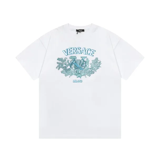 【VERSACE 公式旗艦店】ヴェルサーチ Tシャツ ご好評に付き再入荷!250218 【VERSACE 公式旗艦店】ヴェルサーチ Tシャツ ご好評に付き再入荷!250218