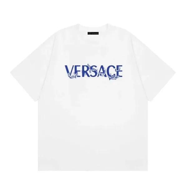 【VERSACE 公式旗艦店】ヴェルサーチ Tシャツご好評に付き再入荷 24628 【VERSACE 公式旗艦店】ヴェルサーチ Tシャツご好評に付き再入荷 24628