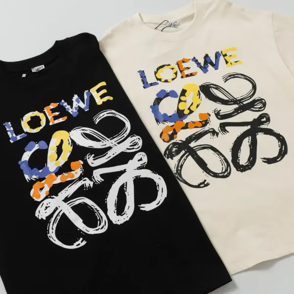 【LOEWE 公式旗艦店】ロエベ Tシャツ ご好評に付き再入荷!250213 【LOEWE 公式旗艦店】ロエベ Tシャツ ご好評に付き再入荷!250213