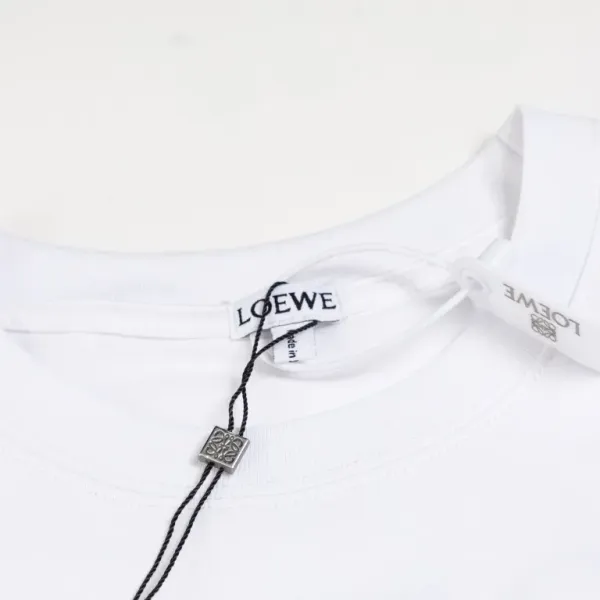 【LOEWE 公式旗艦店】ロエベ   Tシャツ ご好評に付き再入荷！250213