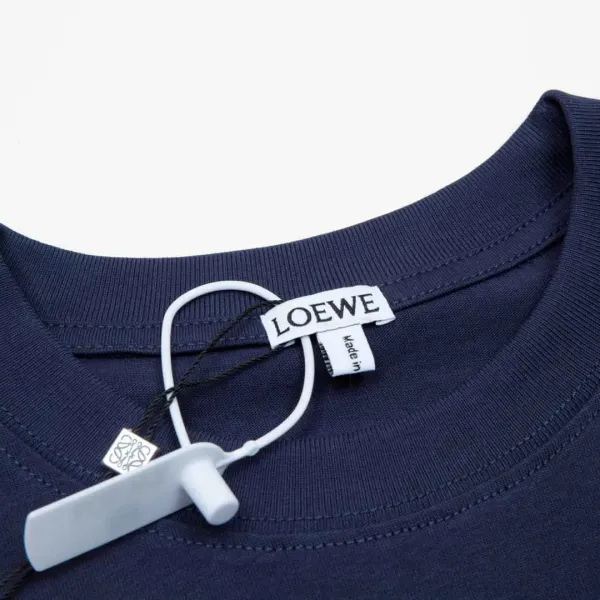 【LOEWE 公式旗艦店】ロエベ Tシャツ ご好評に付き再入荷!250213 【LOEWE 公式旗艦店】ロエベ Tシャツ ご好評に付き再入荷!250213