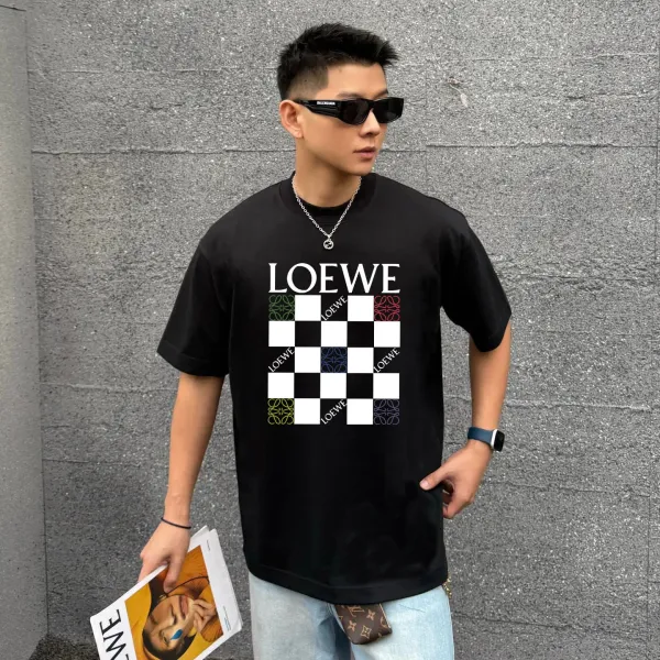 【LOEWE 公式旗艦店】ロエベ Tシャツ ご好評に付き再入荷!250213 【LOEWE 公式旗艦店】ロエベ Tシャツ ご好評に付き再入荷!250213