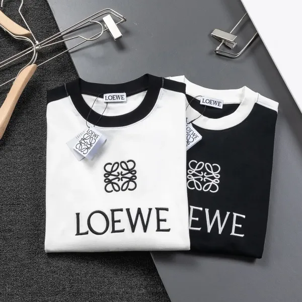 【LOEWE 公式旗艦店】ロエベ Tシャツ ご好評に付き再入荷!250213 【LOEWE 公式旗艦店】ロエベ Tシャツ ご好評に付き再入荷!250213