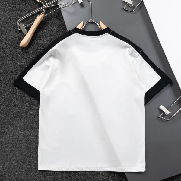 【LOEWE 公式旗艦店】ロエベ Tシャツ ご好評に付き再入荷!250213 【LOEWE 公式旗艦店】ロエベ Tシャツ ご好評に付き再入荷!250213