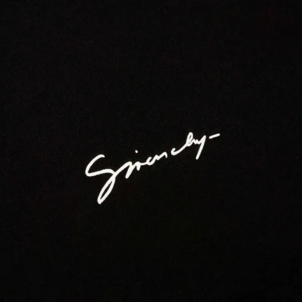 【GIVENCHY 公式旗艦店】 ジバンシー Tシャツ ご好評に付き再入荷! 250215 【GIVENCHY 公式旗艦店】 ジバンシー Tシャツ ご好評に付き再入荷! 250215