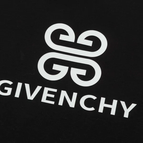 【GIVENCHY 公式旗艦店】 ジバンシー Tシャツ ご好評に付き再入荷! 250215 【GIVENCHY 公式旗艦店】 ジバンシー Tシャツ ご好評に付き再入荷! 250215