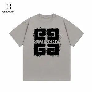 【GIVENCHY   公式旗艦店】 ジバンシー   Tシャツ ご好評に付き再入荷！ 250215