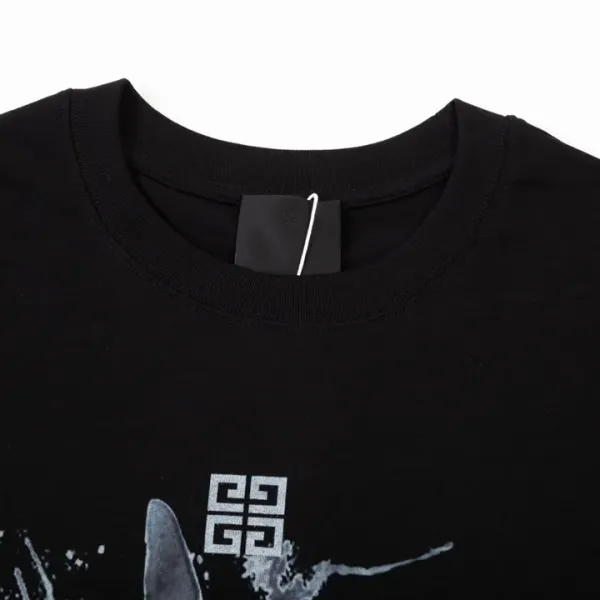 【GIVENCHY 公式旗艦店】 ジバンシー Tシャツ ご好評に付き再入荷! 250215 【GIVENCHY 公式旗艦店】 ジバンシー Tシャツ ご好評に付き再入荷! 250215