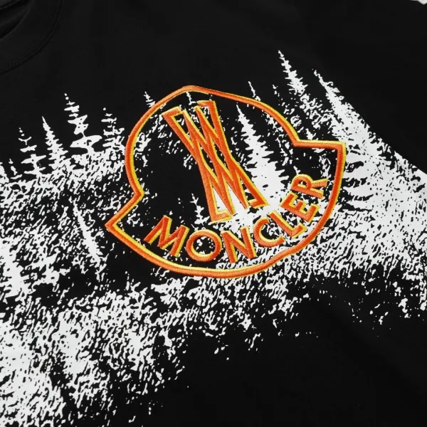 【MONCLER 公式旗艦店】モンクレール Tシャツご好評に付き再入荷!250212 【MONCLER 公式旗艦店】モンクレール Tシャツご好評に付き再入荷!250212