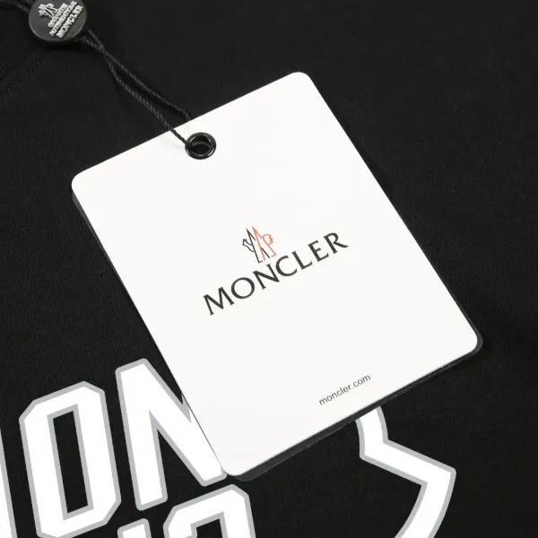 【MONCLER  公式旗艦店】モンクレール   Tシャツご好評に付き再入荷！250212