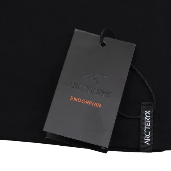 【ARCTERYX 公式旗艦店】 アークテリクス Tシャツ ご好評に付き再入荷!250217 【ARCTERYX 公式旗艦店】 アークテリクス Tシャツ ご好評に付き再入荷!250217