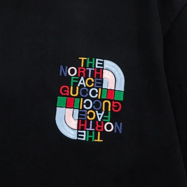 【The North Face 公式旗艦店】ノース・フェイス Tシャツ ご好評に付き再入荷! 【The North Face 公式旗艦店】ノース・フェイス Tシャツ ご好評に付き再入荷!