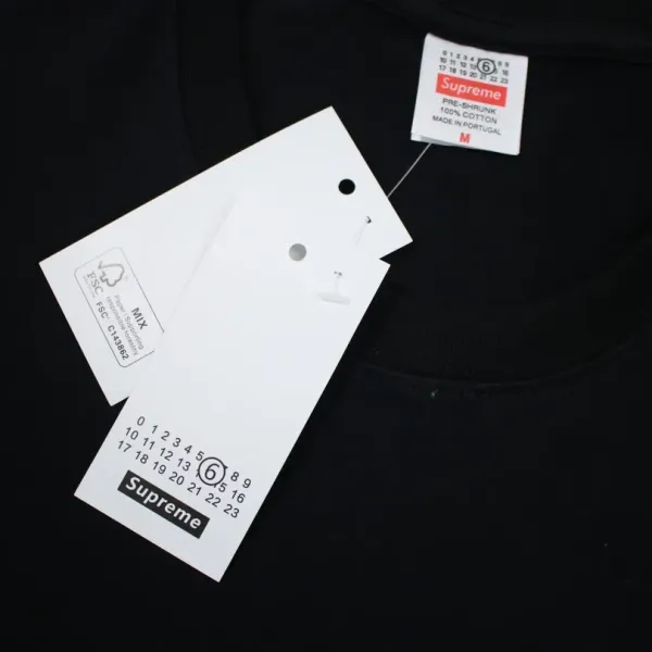 【Supreme 公式旗艦店】シュプリーム Tシャツご好評に付き再入荷! 【Supreme 公式旗艦店】シュプリーム Tシャツご好評に付き再入荷!