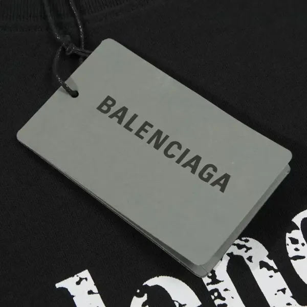 【Supreme & BALENCIAGA 公式旗艦店】シュプリーム & バレンシアガ Tシャツご好評に付き再入荷! 【Supreme & BALENCIAGA 公式旗艦店】シュプリーム & バレンシアガ Tシャツご好評に付き再入荷!