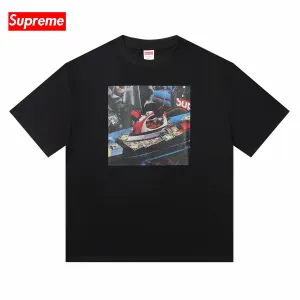 【Supreme 公式旗艦店】シュプリーム Tシャツご好評に付き再入荷! 【Supreme 公式旗艦店】シュプリーム Tシャツご好評に付き再入荷!
