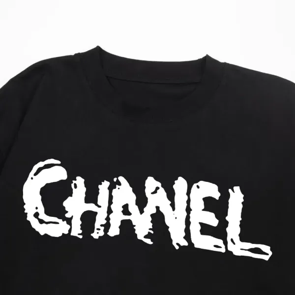 【CHANEL 公式旗艦店】シャネル Tシャツ ご好評に付き再入荷!250217 【CHANEL 公式旗艦店】シャネル Tシャツ ご好評に付き再入荷!250217