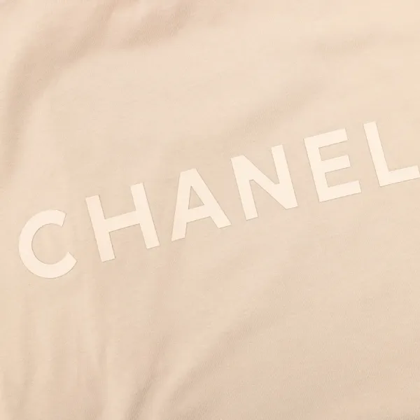 【CHANEL 公式旗艦店】シャネル Tシャツ ご好評に付き再入荷 24626 【CHANEL 公式旗艦店】シャネル Tシャツ ご好評に付き再入荷 24626