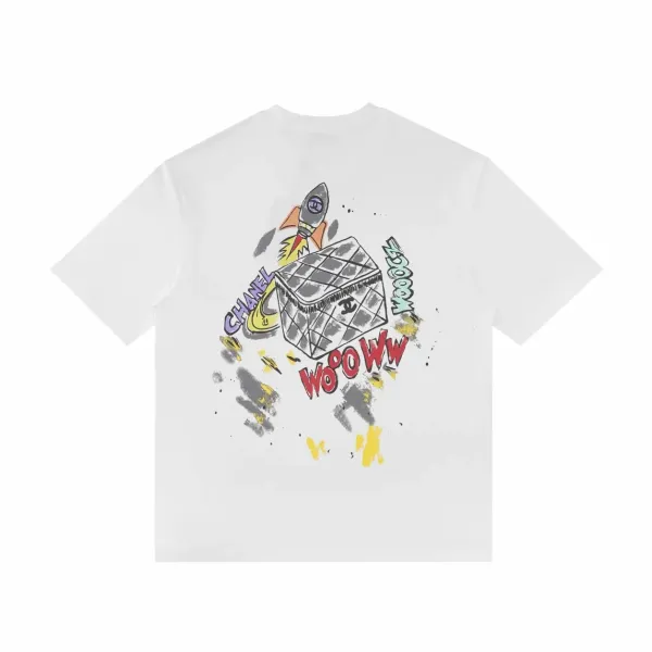 【CHANEL 公式旗艦店】シャネル Tシャツ ご好評に付き再入荷! 【CHANEL 公式旗艦店】シャネル Tシャツ ご好評に付き再入荷!