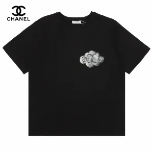 【CHANEL 公式旗艦店】シャネル Tシャツ ご好評に付き再入荷! 【CHANEL 公式旗艦店】シャネル Tシャツ ご好評に付き再入荷!