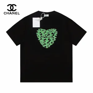 【CHANEL 公式旗艦店】シャネル Tシャツ ご好評に付き再入荷! 【CHANEL 公式旗艦店】シャネル Tシャツ ご好評に付き再入荷!
