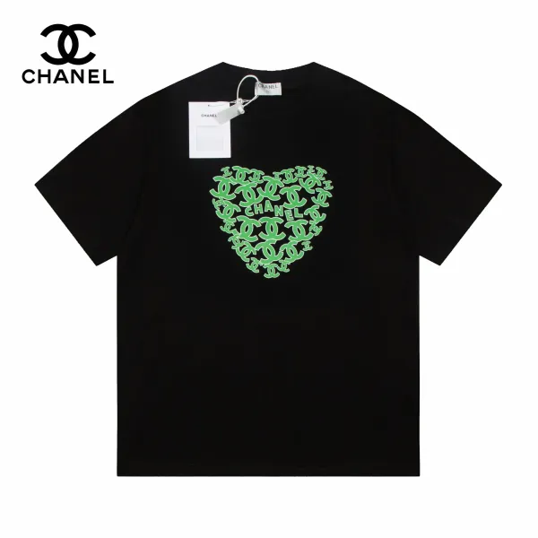 【CHANEL 公式旗艦店】シャネル Tシャツ ご好評に付き再入荷! 【CHANEL 公式旗艦店】シャネル Tシャツ ご好評に付き再入荷!