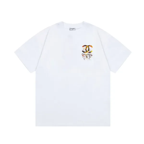 【CHANEL 公式旗艦店】シャネル Tシャツ ご好評に付き再入荷! 【CHANEL 公式旗艦店】シャネル Tシャツ ご好評に付き再入荷!