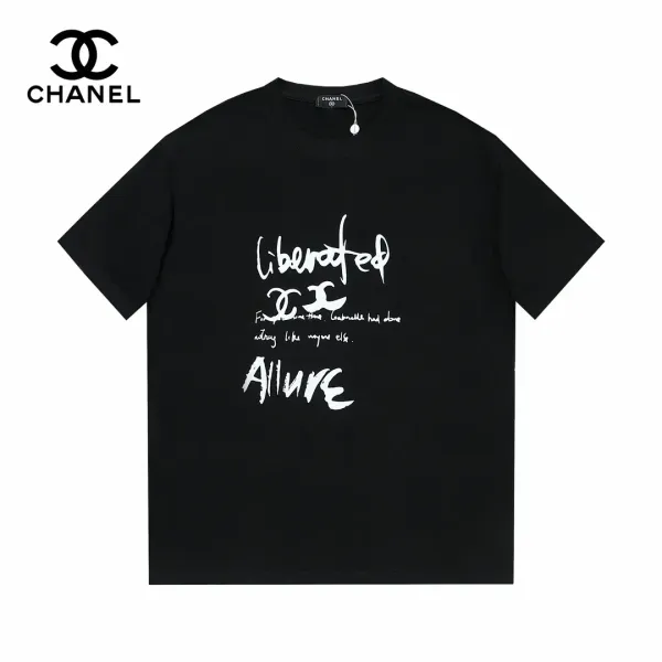 【CHANEL 公式旗艦店】シャネル Tシャツ ご好評に付き再入荷! 【CHANEL 公式旗艦店】シャネル Tシャツ ご好評に付き再入荷!