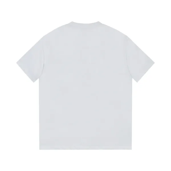 【CHANEL 公式旗艦店】シャネル Tシャツ ご好評に付き再入荷! 【CHANEL 公式旗艦店】シャネル Tシャツ ご好評に付き再入荷!