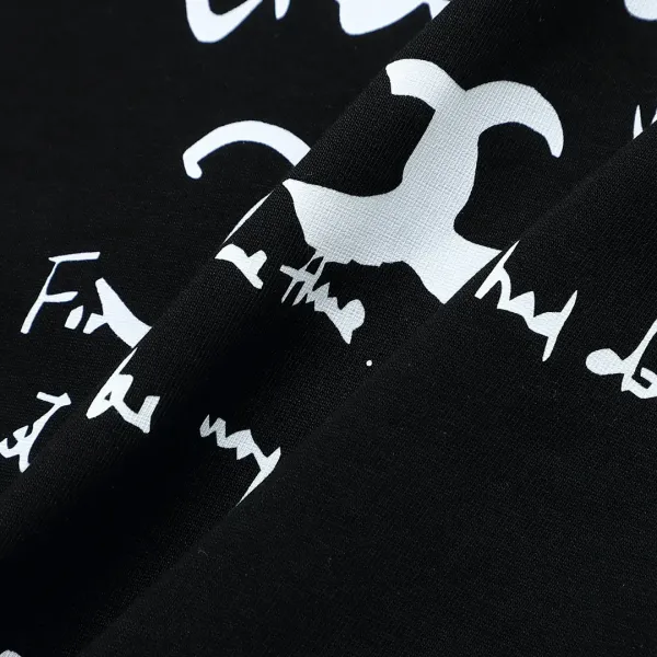 【CHANEL 公式旗艦店】シャネル Tシャツ ご好評に付き再入荷! 【CHANEL 公式旗艦店】シャネル Tシャツ ご好評に付き再入荷!