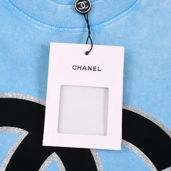【CHANEL 公式旗艦店】シャネル Tシャツ ご好評に付き再入荷! 【CHANEL 公式旗艦店】シャネル Tシャツ ご好評に付き再入荷!