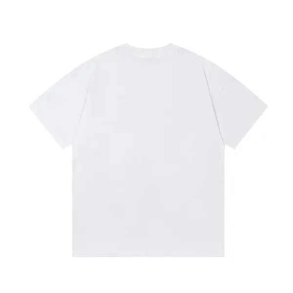 【YSL SAINT LAURENT 公式旗艦店】サンローラン Tシャツ ご好評に付き再入荷!250218 【YSL SAINT LAURENT 公式旗艦店】サンローラン Tシャツ ご好評に付き再入荷!250218