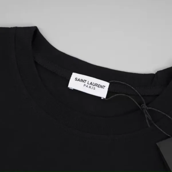 【YSL SAINT LAURENT 公式旗艦店】サンローラン Tシャツ ご好評に付き再入荷！