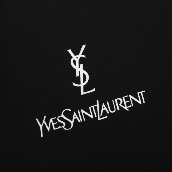 【YSL SAINT LAURENT 公式旗艦店】サンローラン Tシャツ ご好評に付き再入荷! 【YSL SAINT LAURENT 公式旗艦店】サンローラン Tシャツ ご好評に付き再入荷!
