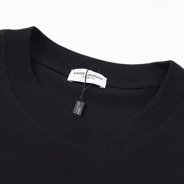 【YSL SAINT LAURENT 公式旗艦店】サンローラン Tシャツ ご好評に付き再入荷! 【YSL SAINT LAURENT 公式旗艦店】サンローラン Tシャツ ご好評に付き再入荷!