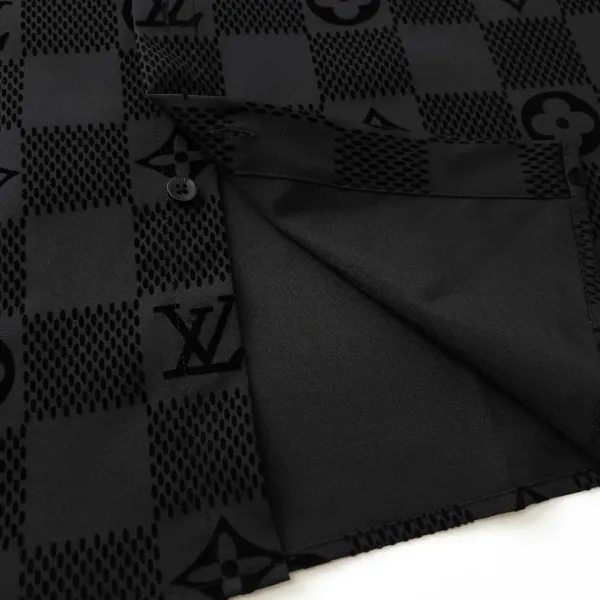 LV【LOUIS VUITTON 公式旗艦店】ルイヴィトン シャツ ご好評に付き再入荷 250222 LV【LOUIS VUITTON 公式旗艦店】ルイヴィトン シャツ ご好評に付き再入荷 250222