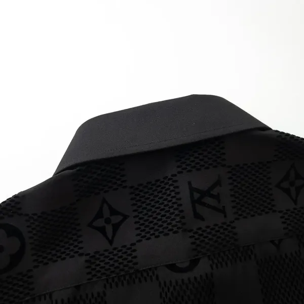 LV【LOUIS VUITTON 公式旗艦店】ルイヴィトン シャツ ご好評に付き再入荷 250222 LV【LOUIS VUITTON 公式旗艦店】ルイヴィトン シャツ ご好評に付き再入荷 250222