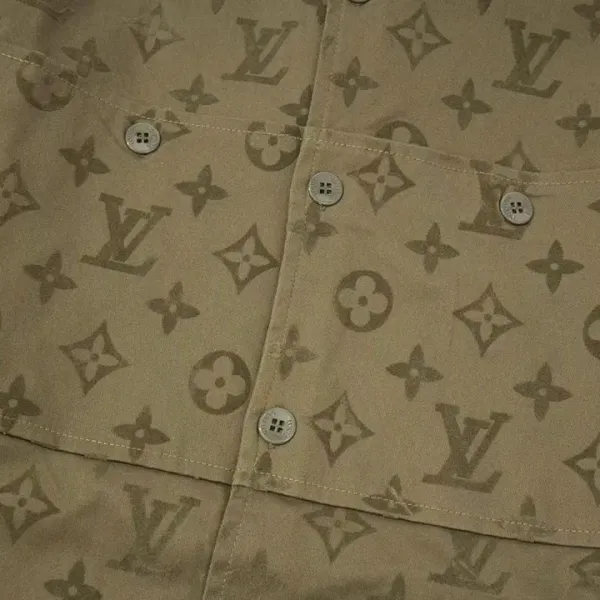 LV【LOUIS VUITTON 公式旗艦店】ルイヴィトン シャツ ご好評に付き再入荷 250222 LV【LOUIS VUITTON 公式旗艦店】ルイヴィトン シャツ ご好評に付き再入荷 250222