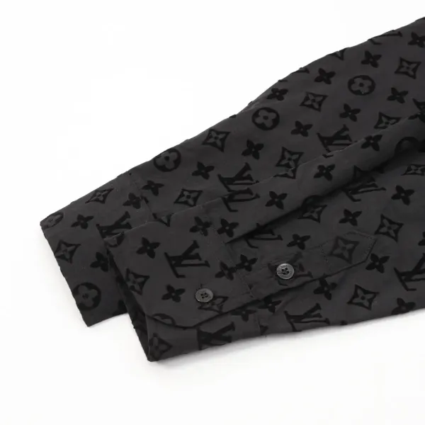 LV【LOUIS VUITTON 公式旗艦店】ルイヴィトン シャツ ご好評に付き再入荷 250219 LV【LOUIS VUITTON 公式旗艦店】ルイヴィトン シャツ ご好評に付き再入荷 250219