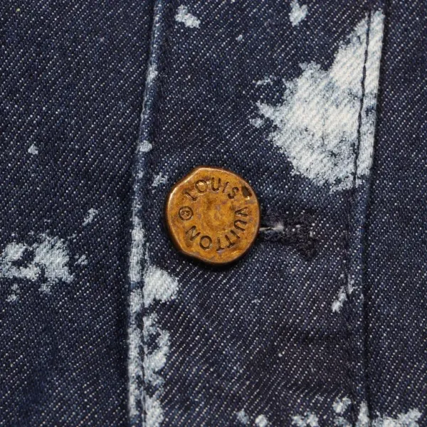 LV【LOUIS VUITTON 公式旗艦店】ルイヴィトン 半袖シャツ ご好評に付き再入荷 250219 LV【LOUIS VUITTON 公式旗艦店】ルイヴィトン 半袖シャツ ご好評に付き再入荷 250219