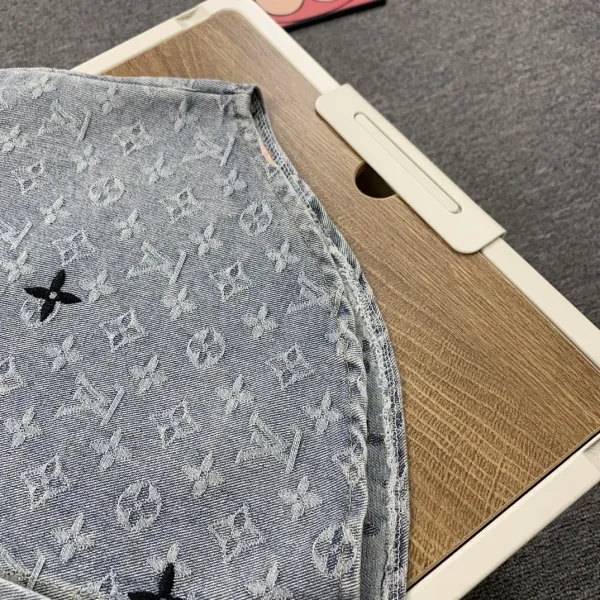 LV【LOUIS VUITTON 公式旗艦店】ルイヴィトン  シャツ ご好評に付き再入荷  250219