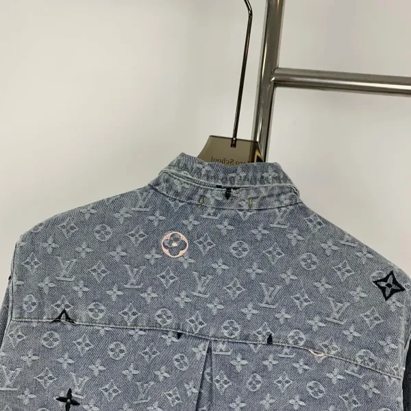 LV【LOUIS VUITTON 公式旗艦店】ルイヴィトン  シャツ ご好評に付き再入荷  250219