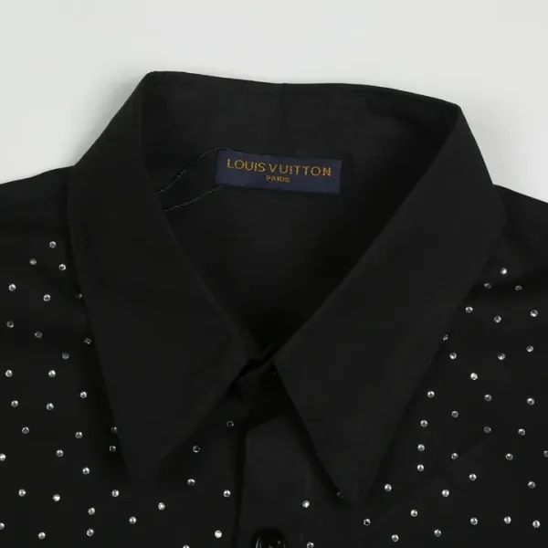LV【LOUIS VUITTON 公式旗艦店】ルイヴィトン シャツ ご好評に付き再入荷 250219 LV【LOUIS VUITTON 公式旗艦店】ルイヴィトン シャツ ご好評に付き再入荷 250219