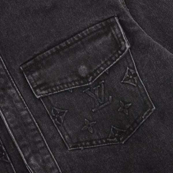 LV【LOUIS VUITTON 公式旗艦店】ルイヴィトン シャツ ご好評に付き再入荷 250219 LV【LOUIS VUITTON 公式旗艦店】ルイヴィトン シャツ ご好評に付き再入荷 250219