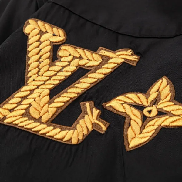 【LOUIS VUITTON 公式旗艦店】ルイヴィトン シャツ ご好評に付き再入荷 240811 【LOUIS VUITTON 公式旗艦店】ルイヴィトン シャツ ご好評に付き再入荷 240811