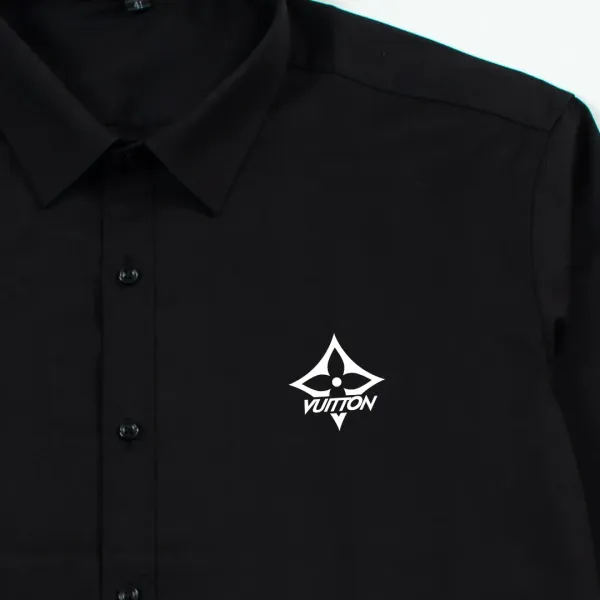 【LOUIS VUITTON 公式旗艦店】ルイヴィトン シャツ ご好評に付き再入荷 240803 【LOUIS VUITTON 公式旗艦店】ルイヴィトン シャツ ご好評に付き再入荷 240803