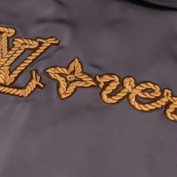 LV 【LOUIS VUITTON 公式旗艦店】ルイヴィトン 半袖シャツ ご好評に付き再入荷 240716 LV 【LOUIS VUITTON 公式旗艦店】ルイヴィトン 半袖シャツ ご好評に付き再入荷 240716