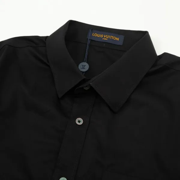 【LOUIS VUITTON 公式旗艦店】ルイヴィトン シャツ ご好評に付き再入荷 240715 【LOUIS VUITTON 公式旗艦店】ルイヴィトン シャツ ご好評に付き再入荷 240715