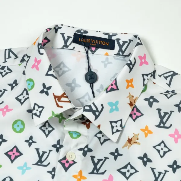 【LOUIS VUITTON 公式旗艦店】ルイヴィトン シャツ ご好評に付き再入荷 240715 【LOUIS VUITTON 公式旗艦店】ルイヴィトン シャツ ご好評に付き再入荷 240715