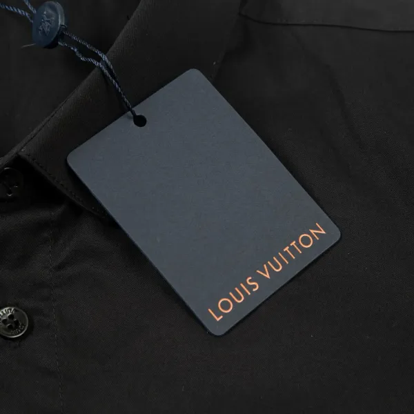 【LOUIS VUITTON 公式旗艦店】ルイヴィトン シャツ ご好評に付き再入荷 240715 【LOUIS VUITTON 公式旗艦店】ルイヴィトン シャツ ご好評に付き再入荷 240715